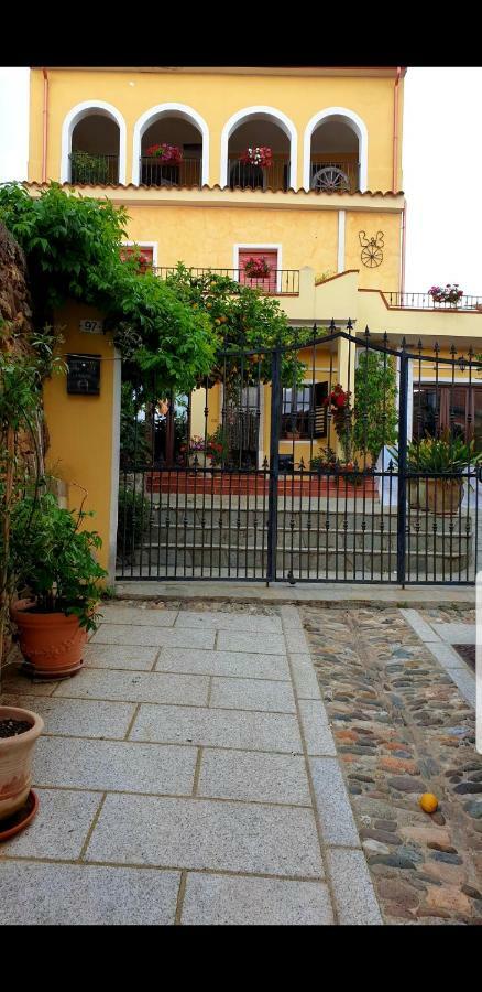 Su Carreri Bed & Breakfast Armungia Exterior photo