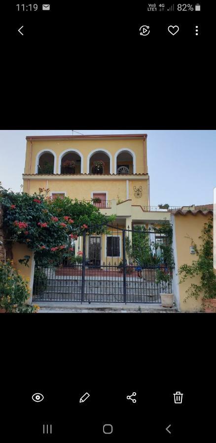 Su Carreri Bed & Breakfast Armungia Exterior photo